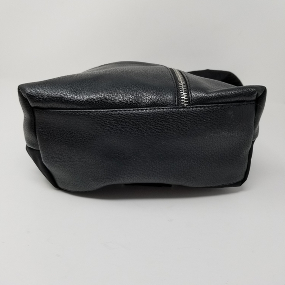 TUTILO New York Black Backpack One Shoulder 5 pocket Size 10X11 Inches FLAW - Picture 12 of 15